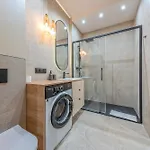 Porto By Comfort *